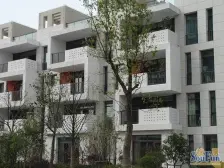 近万达宝龙房间多适合多人员家庭,楼层好采光佳视野广