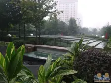 出门新山村轻轨站 户型方正 采光充足