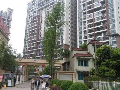 河畔花园实景图
