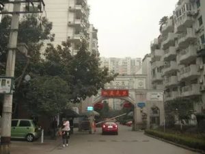 棕南公寓2室2厅南
