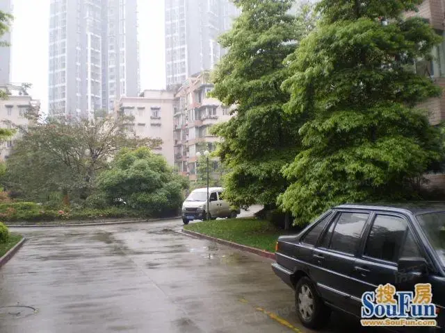 小区相关图