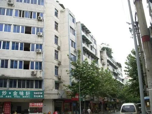 小区相关图