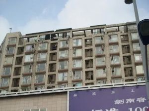 都市驿站1室1厅南北