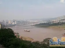 渝中区精装正规两房,小区环境好,大露台,实用性强