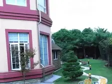 英式独栋 南进门南花园,占地946平,纯毛坯可随心装修