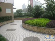 二郎商圈 近轻轨 中间楼层视野开阔 户型方正住家便捷