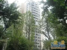 杨家坪商圈业主安心出售自住房,户型好近轻轨站