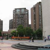 新上,电梯3房2卫,6号线地铁400米,看房有钥匙,可谈