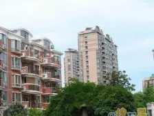 锦绣天第,电梯大三房,带产权车位出售,看中议价