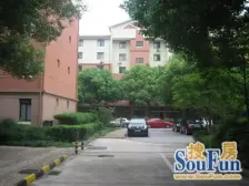 馨都广场嘉怡苑方正两房带花园 位置佳