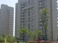 张江南精装一房,视野采光好,18号线地铁960米