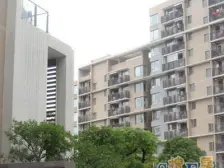 徐家汇2007年,中区全南户型,人车分流,刷卡入户,好停车。