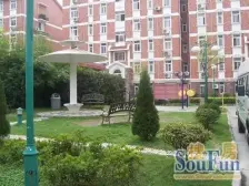 大一房一厅,花园位置,中间楼层