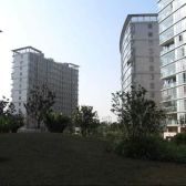 中庭沿河高区+只此一套+全屋地暖+人车分流+落地大窗