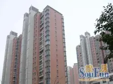 联洋精装四房,自住装修,位置安静,有车位,诚意出售