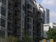 交通便利,近商圈,诚意出售,刚需好房