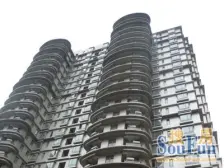 顶楼复式露台阳光房看浦东看外滩景观