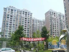 电梯复式,看房方便,12号线宁国路200米,停车方便