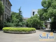 三元一村2房朝南全明无遮挡,厨房卫生间明卫客厅有窗