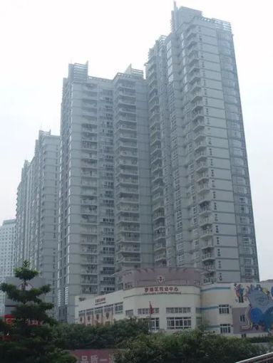  �����ǹ���ͥ4��2��1���ϳ���13500.00Ԫ/�³��� 