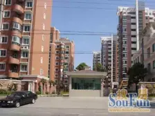 新上好房,专属委托销售!电梯高区!包看包中!