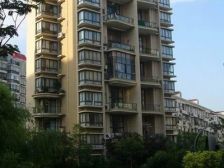 新出电梯高区三房,采光好,南北通透,业主诚意出售