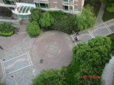 顶楼复式带100米露台,不靠马路,精装,诚售