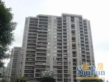 小区花园旁,四开间朝南,南北通透,视野开阔