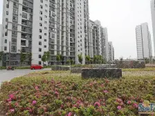 理想家园婚装三房二卫,边户采光好,户型端正,南北通透,拎包入