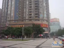 观音桥商圈不夜九街,出则繁华,入则安静