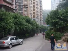 九街商圈好位置,出行方便,配套齐全