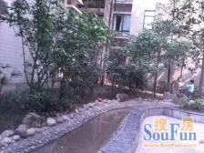 房子是住家装修 楼层适中 住家舒适