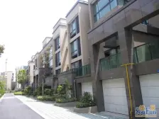 阳光水榭小区中间位置 中上楼层精装修未住人拎包入住