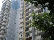 房子是朵力名都,正规三室二厅,户型方正,拎包入住