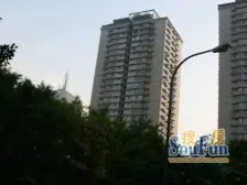 贰厂附近 业主诚心卖 小区住家安静