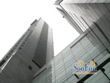 户型方正配套齐全,离轻轨近,出行方便,看江