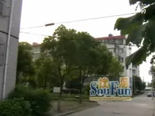 小区中心位置,居家装修,采光充足,南北通透,房型正气