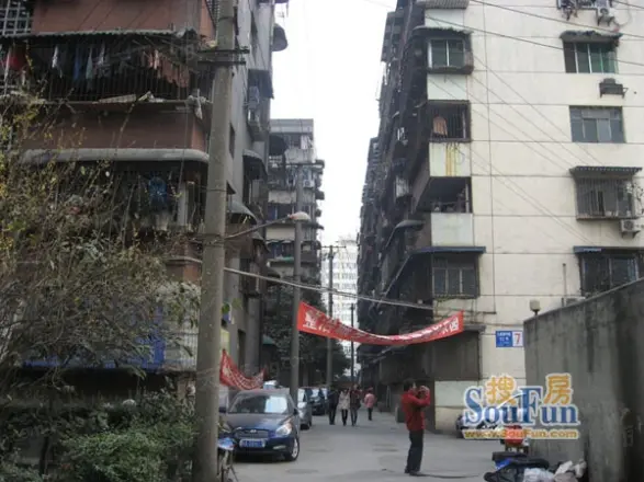 九里堤中路52号院实景图