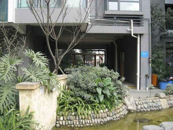 小区相关图