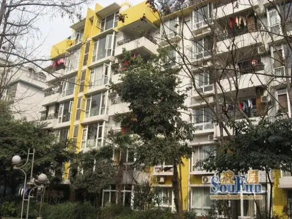 天彩菁华实景图