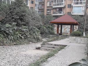 阳光嘉苑3室2厅东南