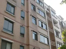 满五年,楼梯中间楼层,采光好,得房率高!!!