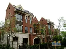 地铁800米 城区纯别墅区 边套精装修空调 满五诚心出售