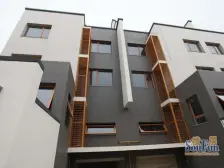 双拼别墅带车位,此房格局好,使用面积大,随意装修