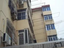 一梯两户,南北通透,主卧朝南,闹中取静