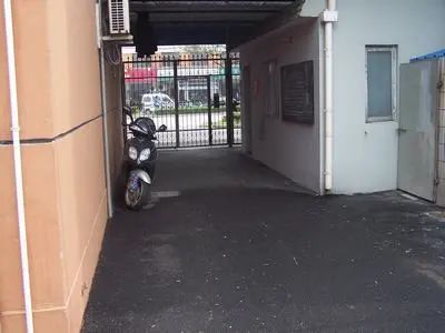 塔城东路492弄小区实景图