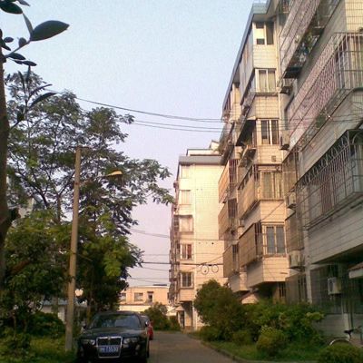 小区相关图