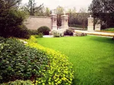 品质小区,全新装修,户型方正,实得面积大。