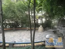 广厦城小洋楼,1梯3户,可观长江,屋顶天台