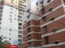 此房业主安心出售看房方便,全款证在手有电梯